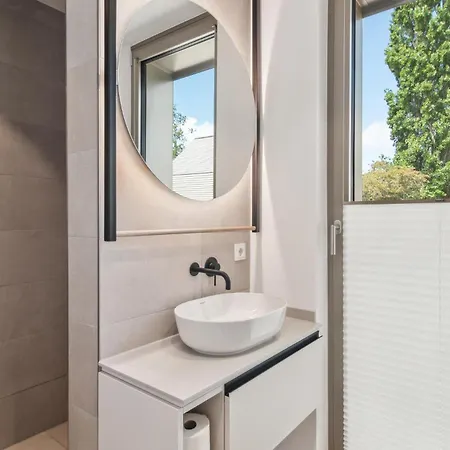 Апартаменты 4 Bedroom Stunning In Tossens *