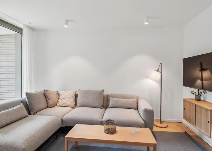 Apartman 4 Bedroom Stunning In Tossens Stick